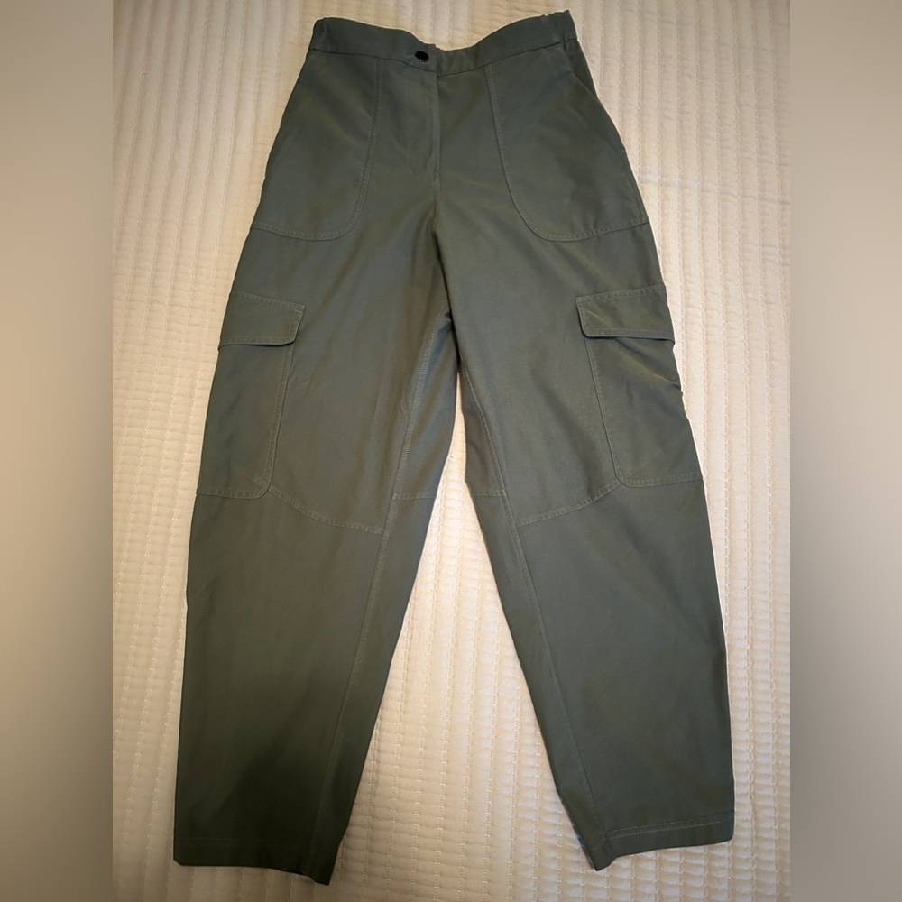 Lululemon Light Utilitech Cargo Pocket HR Pant
